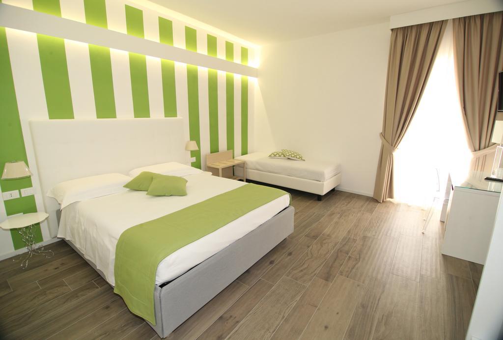 Domus Nova Hotel Reggio di Calabria Kültér fotó