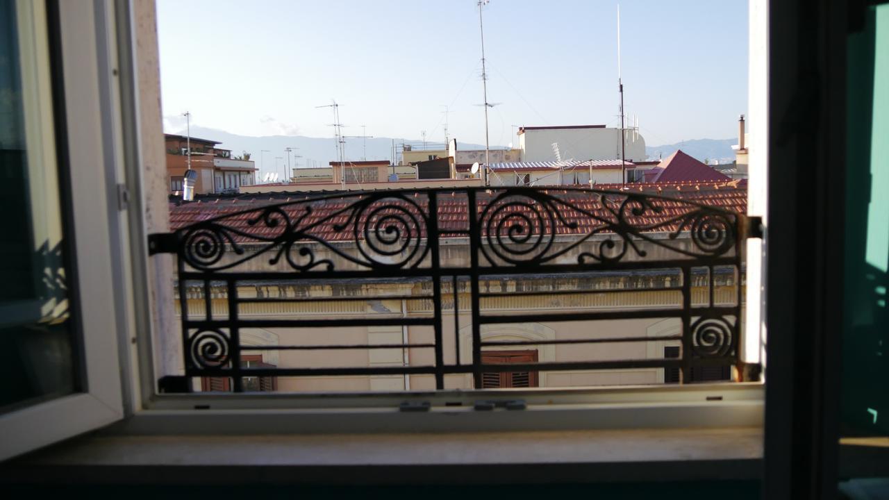 Domus Nova Hotel Reggio di Calabria Kültér fotó